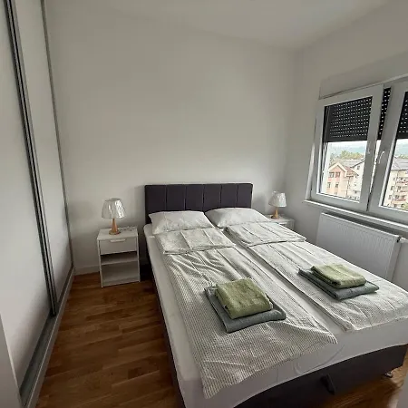Mountain View Lux *